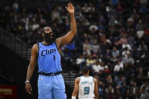 快船主帅泰伦-卢：哈登状态良好，备战尼克斯