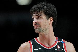 尽力了！阿夫迪亚11投7中&三分7中4高效砍下24+9