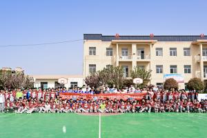 直播吧“未来无限”校园公益活动西安站：篮球梦想点亮乡村校园