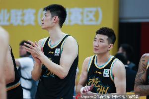 广厦险胜青岛晋级半决赛，将再次挑战辽宁！