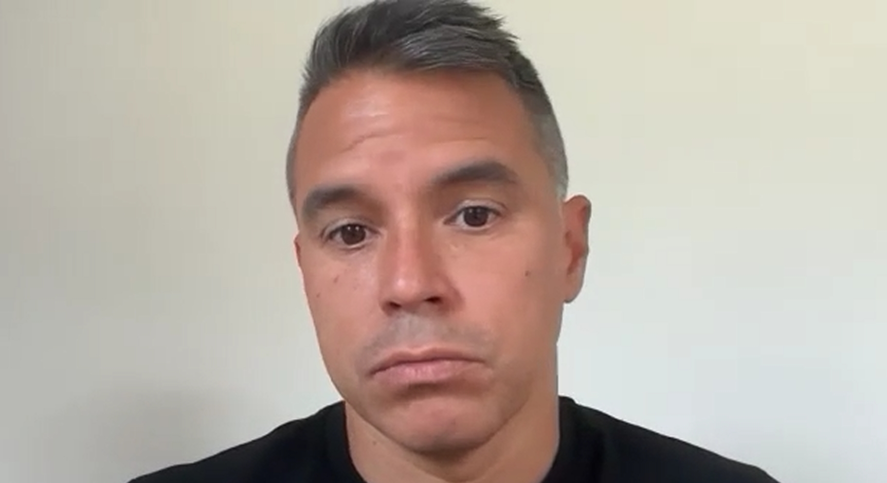 直播吧采访萨维奥拉：皇萨会继续长期竞争，梅罗时代打破足球认知