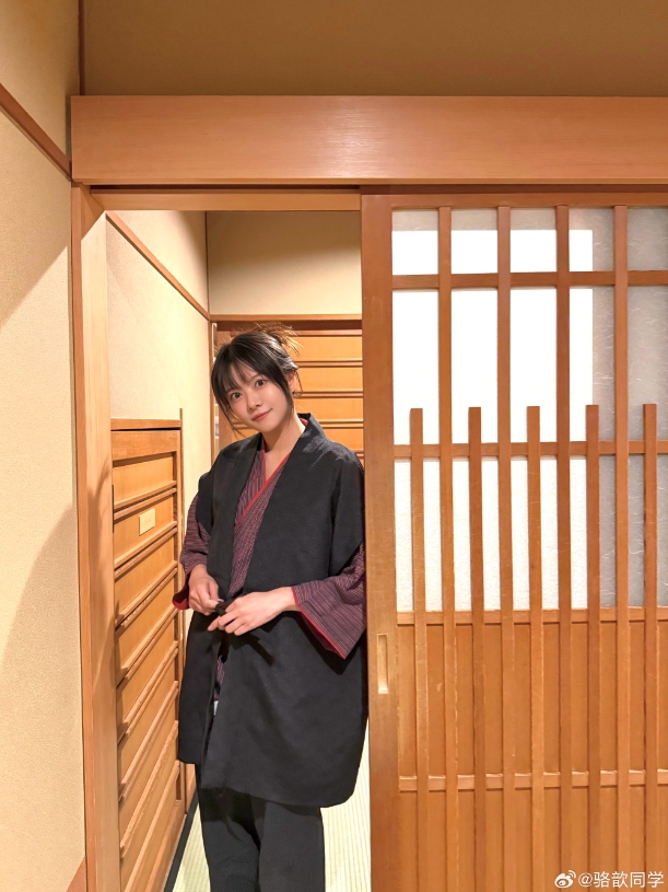 日本人妻的感觉？骆歆晒照：温泉time！巴啦啦能量重置