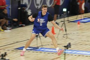 NBA状元热门之一弗拉格备受高管赞誉