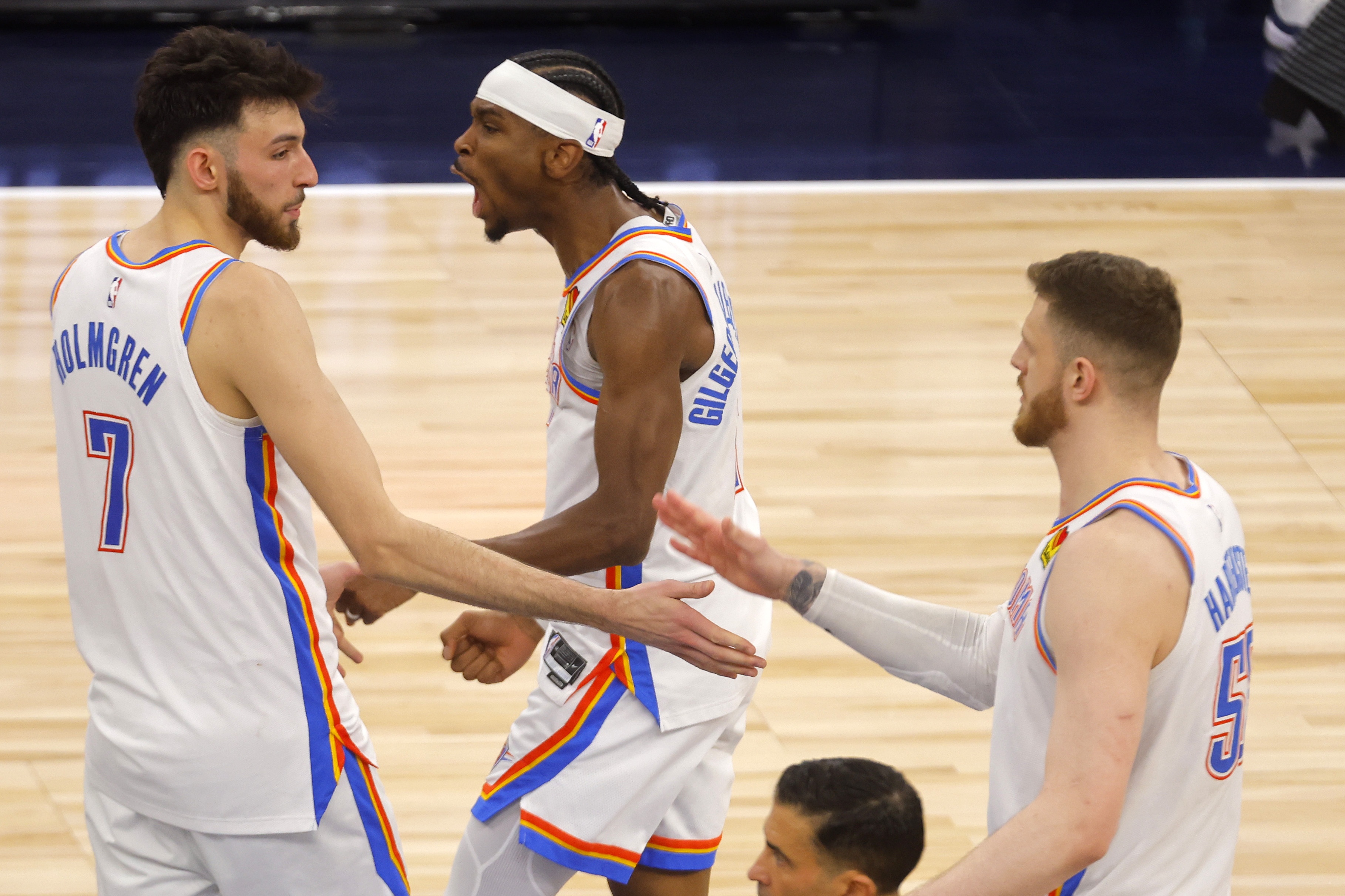 Windhorst：整个赛季都在听人们对雷霆的不敬 他们将是联盟大麻烦