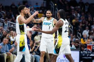 NBA东区决赛G6步行者胜尼克斯晋级总决赛