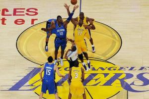 NBA总决赛开幕，球迷关注缺失的标志