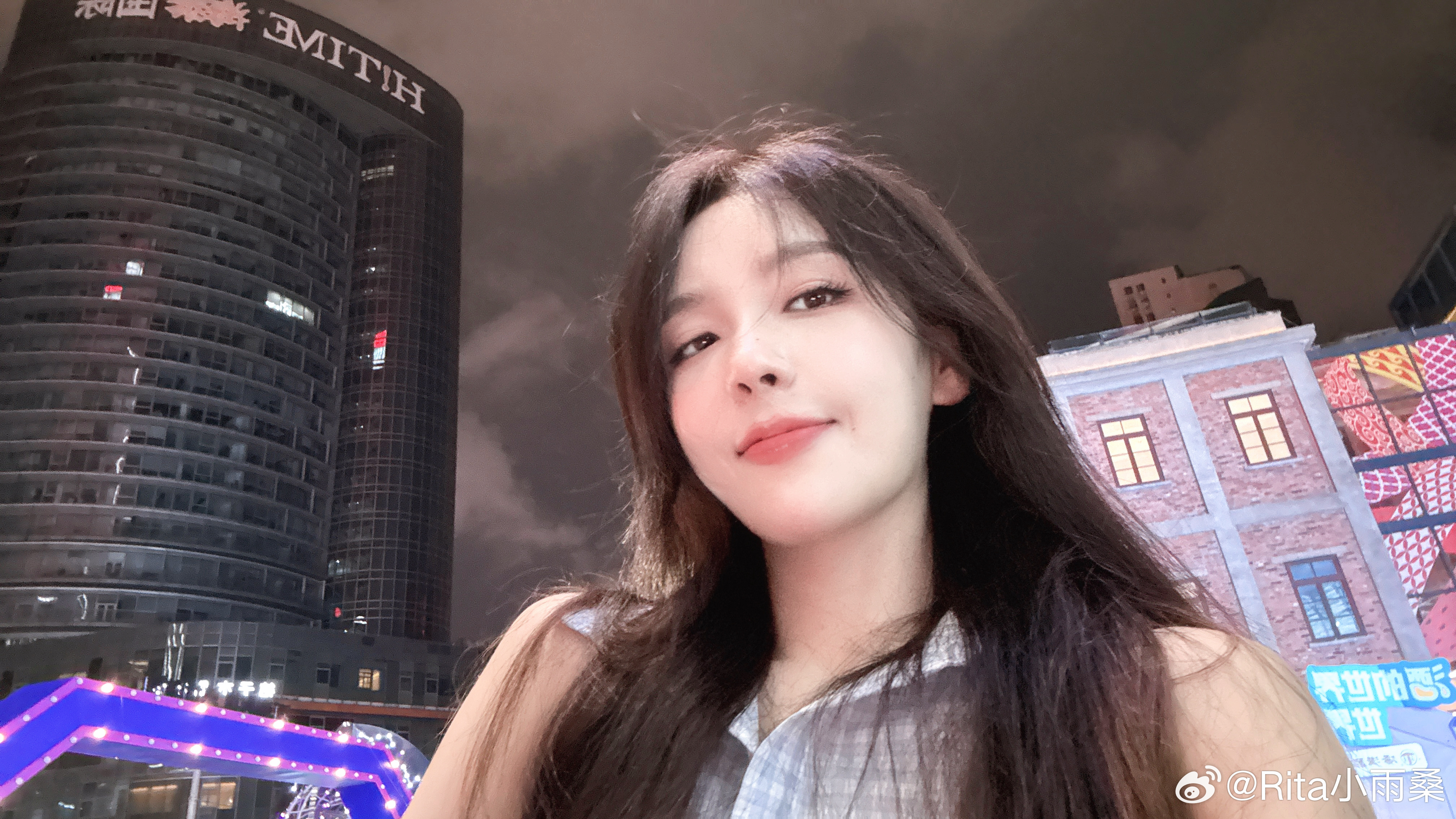 想和你好💕rita晒照：hi 晚上好呀