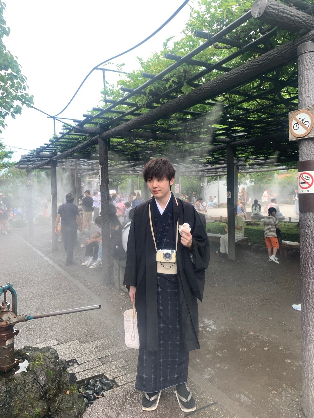 郎才女貌😻LGD俱乐部打野选手Meteor晒出与女友日本游玩美照