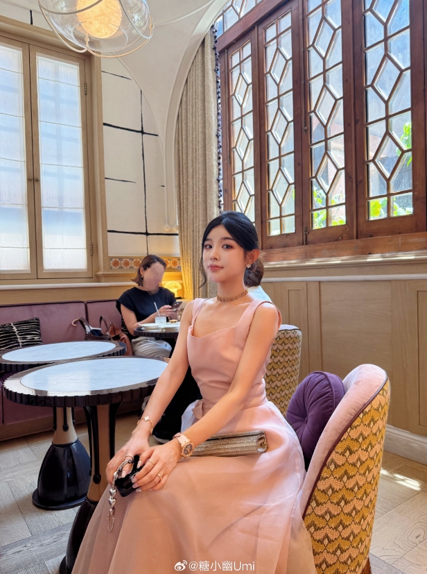 糖小幽晒照：低血糖，要多听甜言蜜语👂