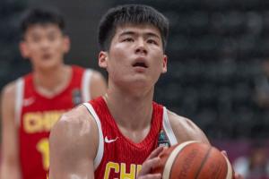 陈家政发挥神勇，中国U19男篮战胜喀麦隆