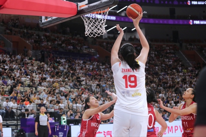 中国女篮豪取开门红 110-59大胜印尼女篮
