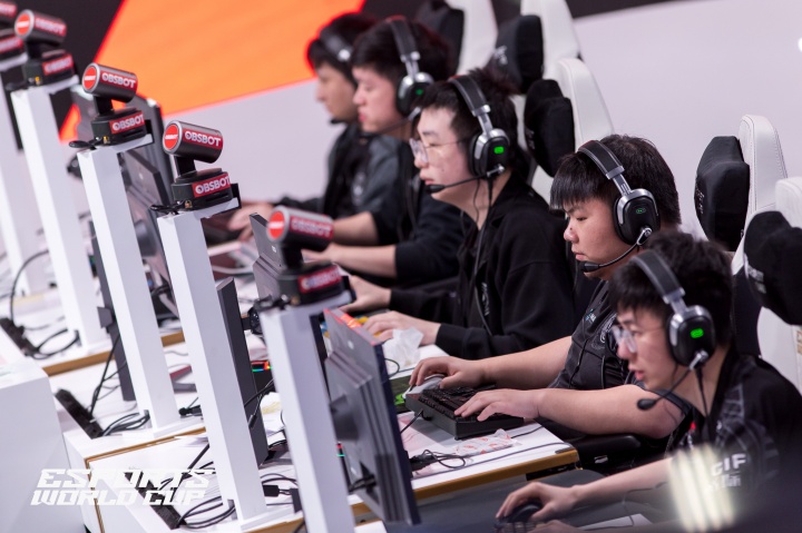 石油杯DOTA2八强出炉！绿鹰搭上末班车雪碧将战GG，XG无缘
