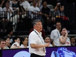 中国女篮亚洲杯半决赛失利：战术失当导致败局