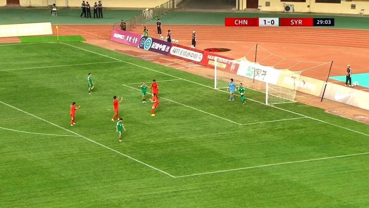 梅开二度！卢家玉后点包抄垫射破门，U20女足2-0叙利亚女足