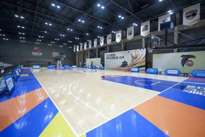 [体育资讯]CBA篮球公园北京首店落户首钢园(图2)