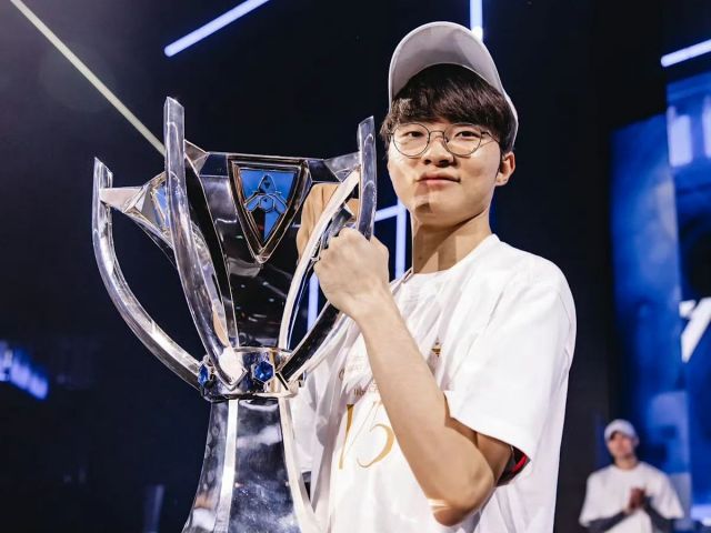 GOAT的优待?拳头或为Faker突破惯例,首次给FMVP选手两款皮肤🐐