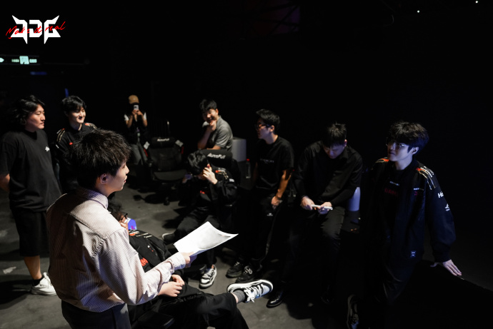 只能赢弱队？JDG目前仅3胜6负 3个胜场全从倒数前二队伍身上拿到