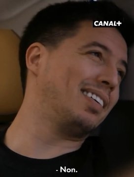 儿子：马赛就不能签亚马尔吗？纳斯里：傻孩子，哪来的钱啊😂