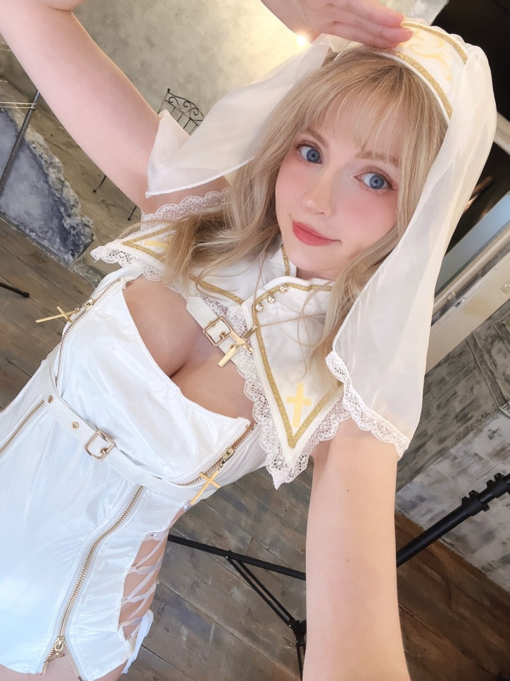 修女又是谁的菜？艾什莉体模全新美图赏析