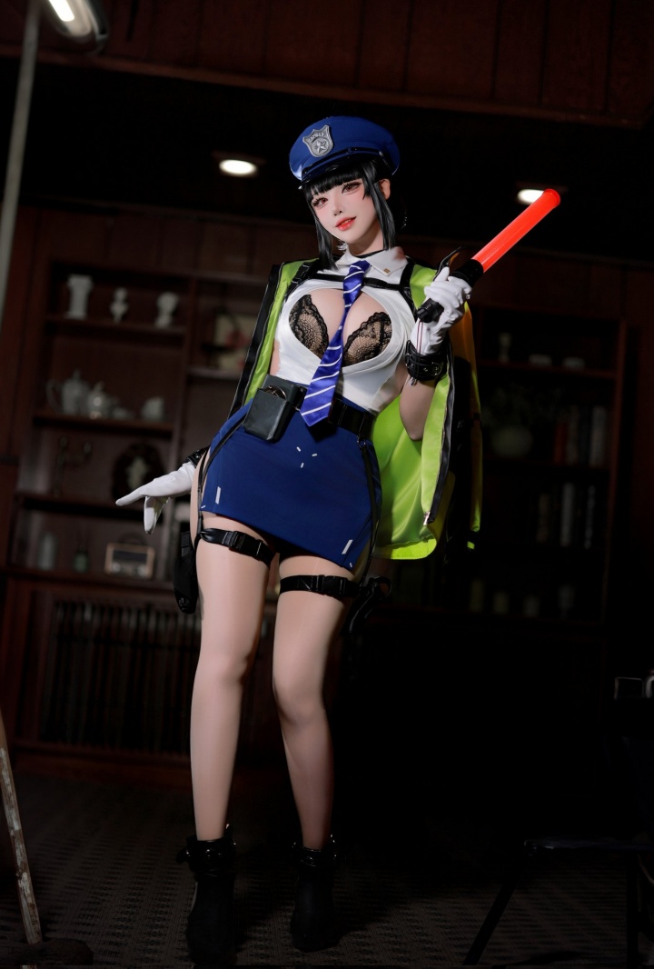 "韩援"Yasal最新《胜利女神：妮姬》Cos：新时装太好看了！
