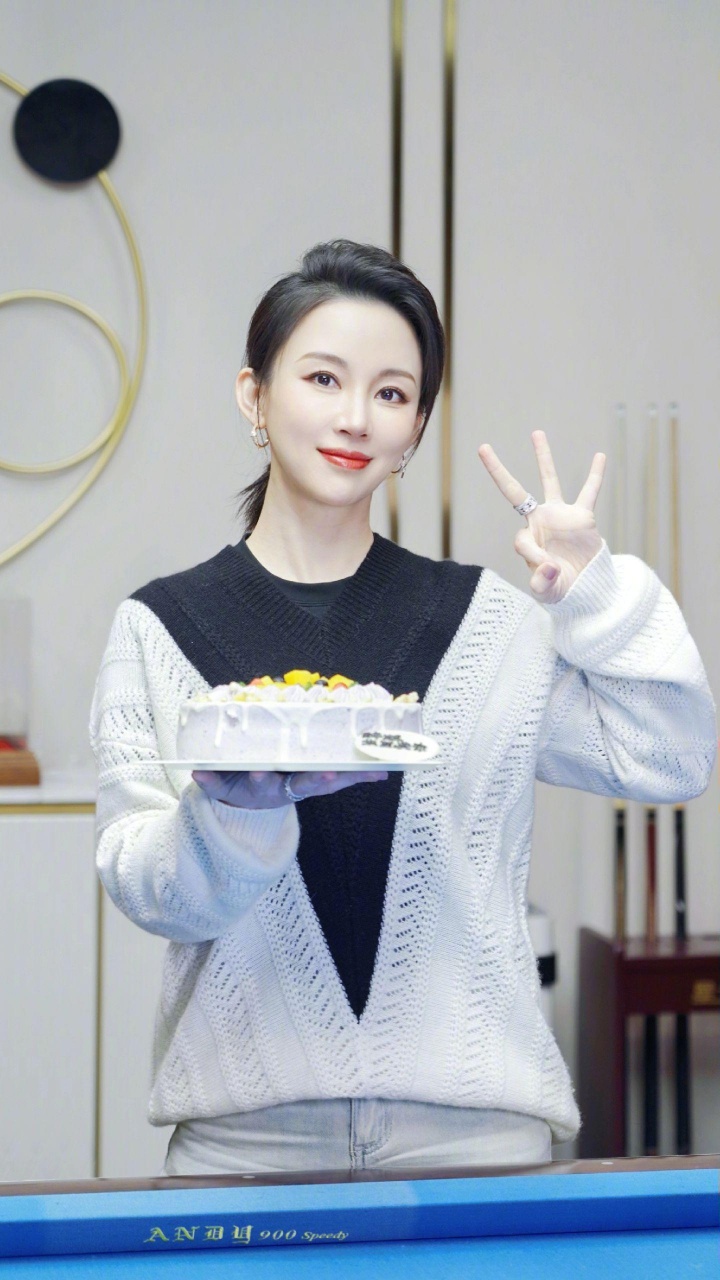 【推荐】决赛日!直播吧体育女神大赛终局之战,谁能问鼎巅峰?(图11) undefined