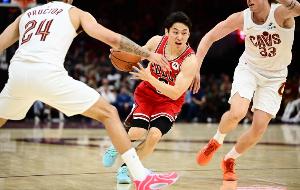 公牛队遭惨败热火，河村勇辉表现出色