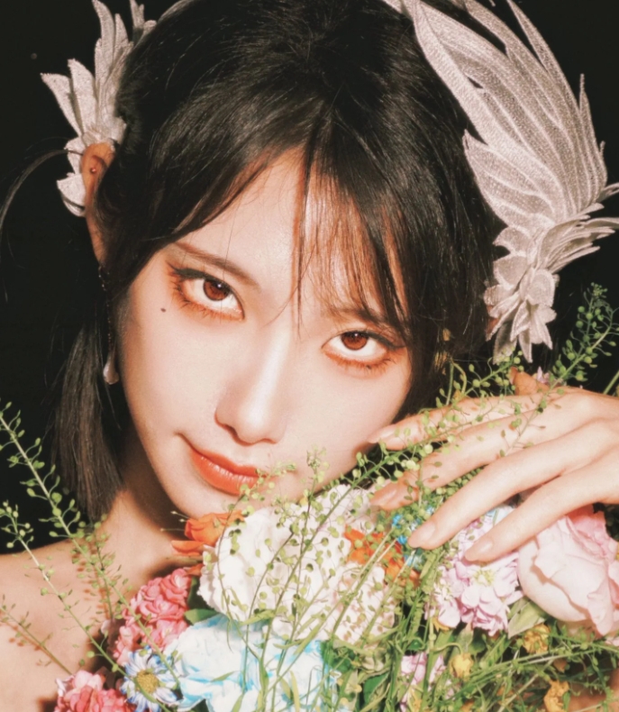 老师是你吗?!LPL主持王诗蒙晒照:每一次告别,都像生命里燃烧过的一颗星【球盟会】