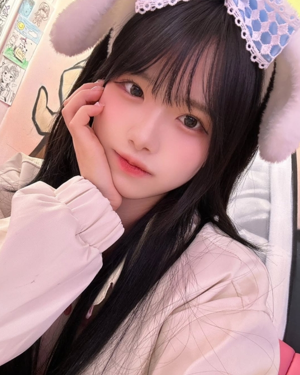 S15韩国二路女主播hitheresooya照片：资深GEN女粉🤤