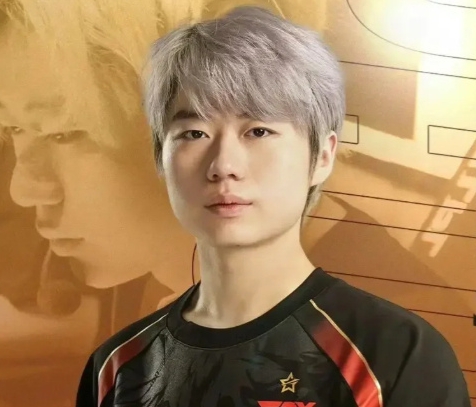 烂完了！吧友们如何评价LPL成绩越来越烂，选手花边却越扒越多？