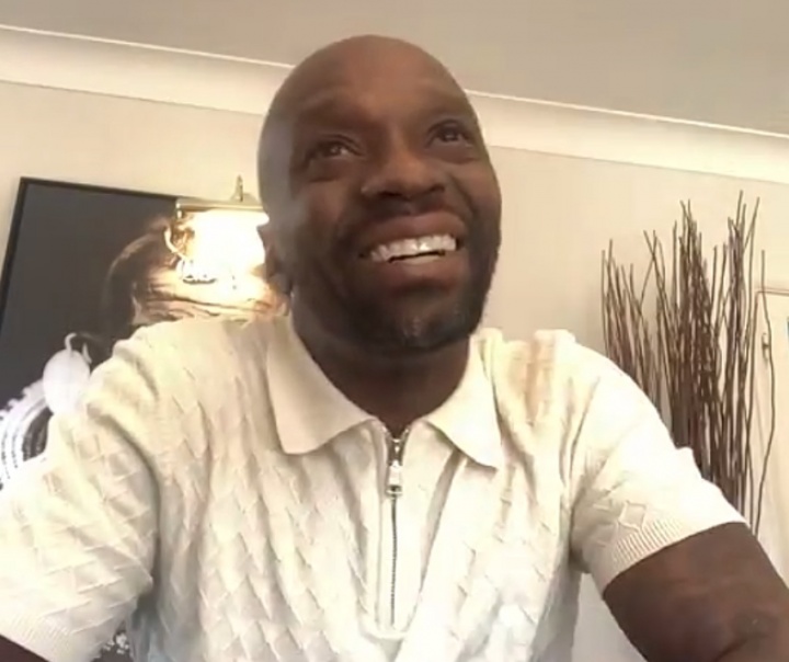 【好看推荐】直播吧采访马克莱莱:年轻球员需学会应对压力,并为团队全力以赴(图1) 【好看推荐】直播吧采访马克莱莱:年轻球员需学会应对压力,并为团队全力以赴(图1)