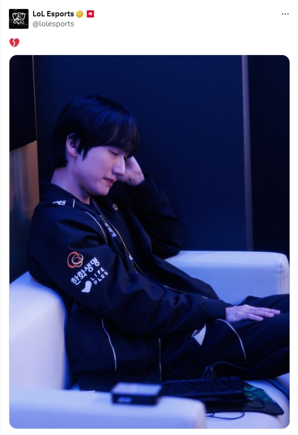 【QY球友会】💔lolesports赛后更新照片:小花生Peanut在后台调整心情😭