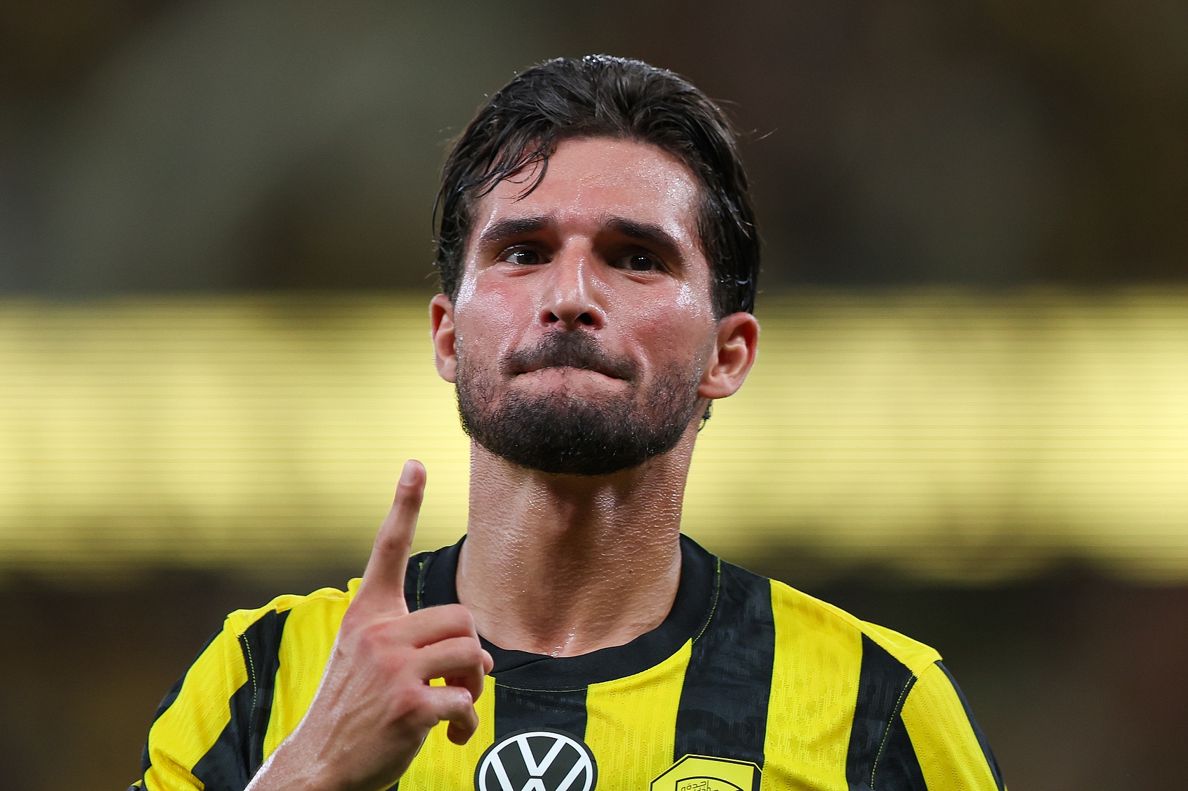 【值得一看】发展未达预期!27岁奥亚尔曾获枪手关注 远赴沙特身价现仅850万欧(图1) 【值得一看】发展未达预期!27岁奥亚尔曾获枪手关注 远赴沙特身价现仅850万欧(图1)