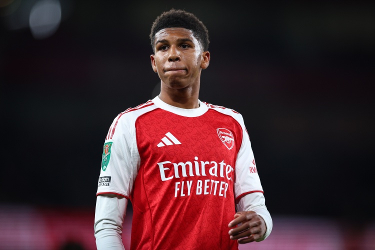 小拉什福德？萨利巴给枪手17岁小将安努斯评论：拉什福德😍😍