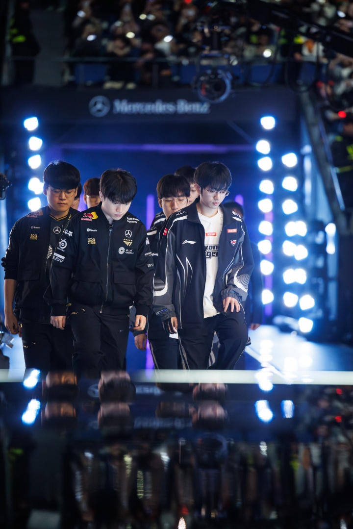 摄影师一村：我离开赛场时见到Tarzan，他没以前那么难过了，心更强了