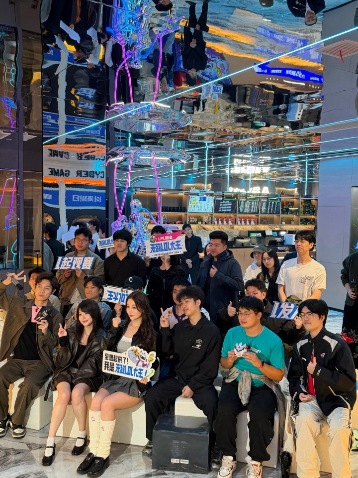 Mayumi更博晒照：我真的无以言表今天的幸福感…