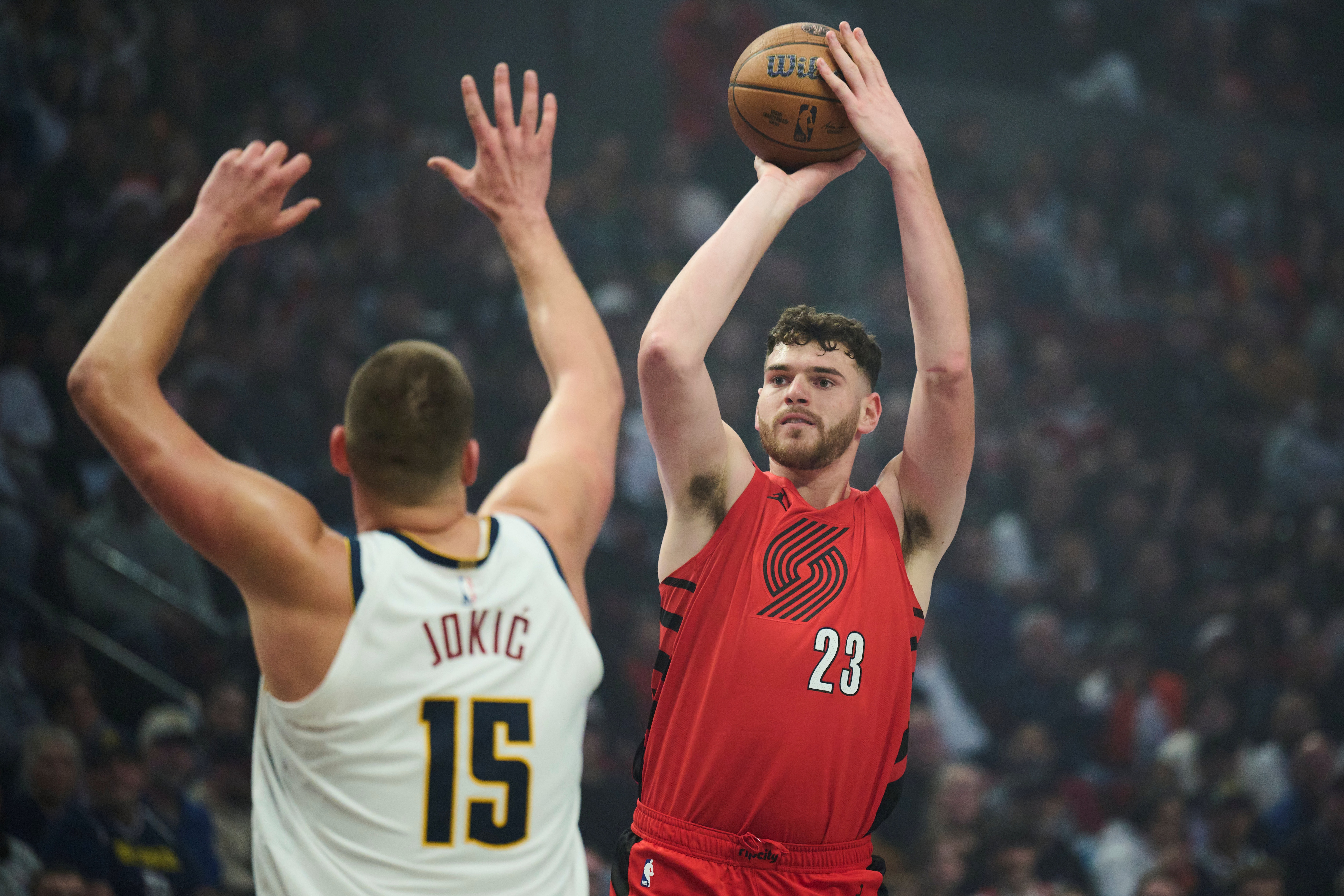 [体育世界]拓记谈赢掘金：三分命中率28%却能赢掘金 说明球队有着独特的风格(图1)