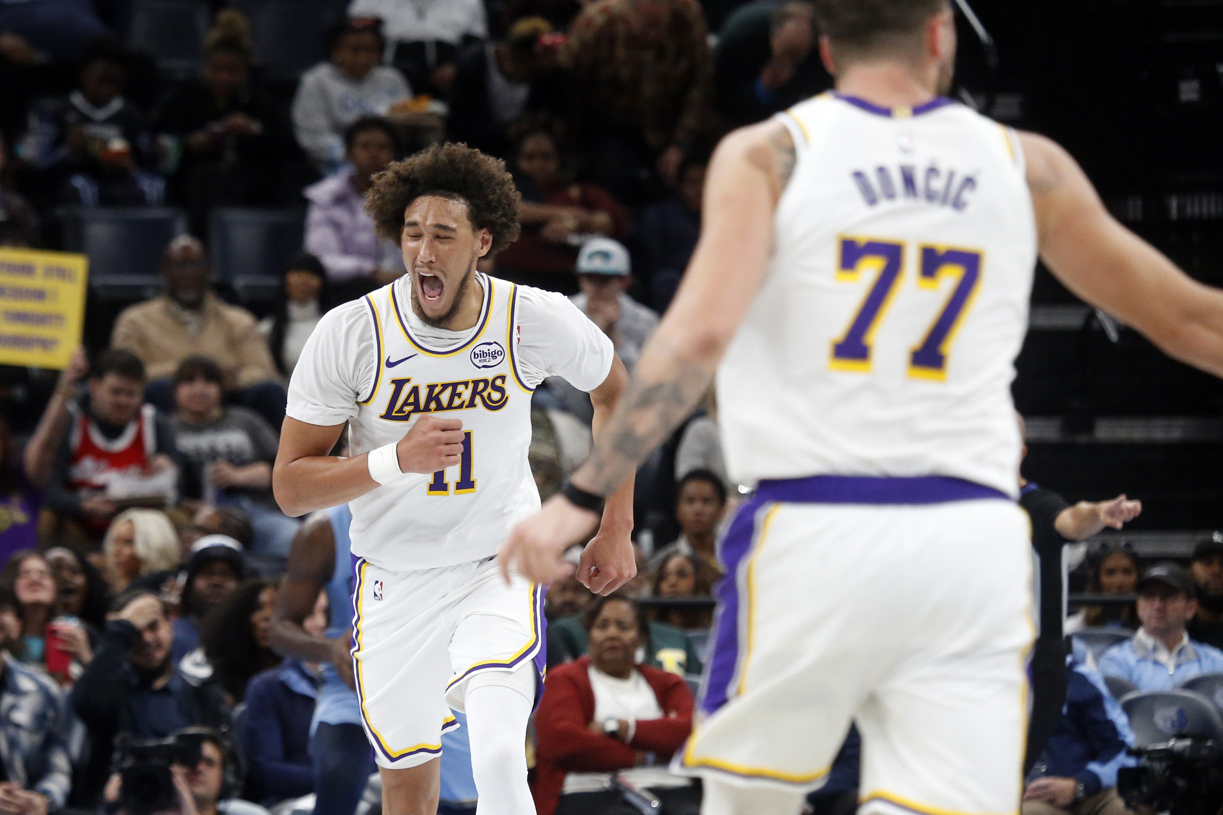 【体育头条】接球就投扔三分?海斯:那只是一个节奏中的投篮 我经常练这个(图1) 【体育头条】接球就投扔三分?海斯:那只是一个节奏中的投篮 我经常练这个(图1)