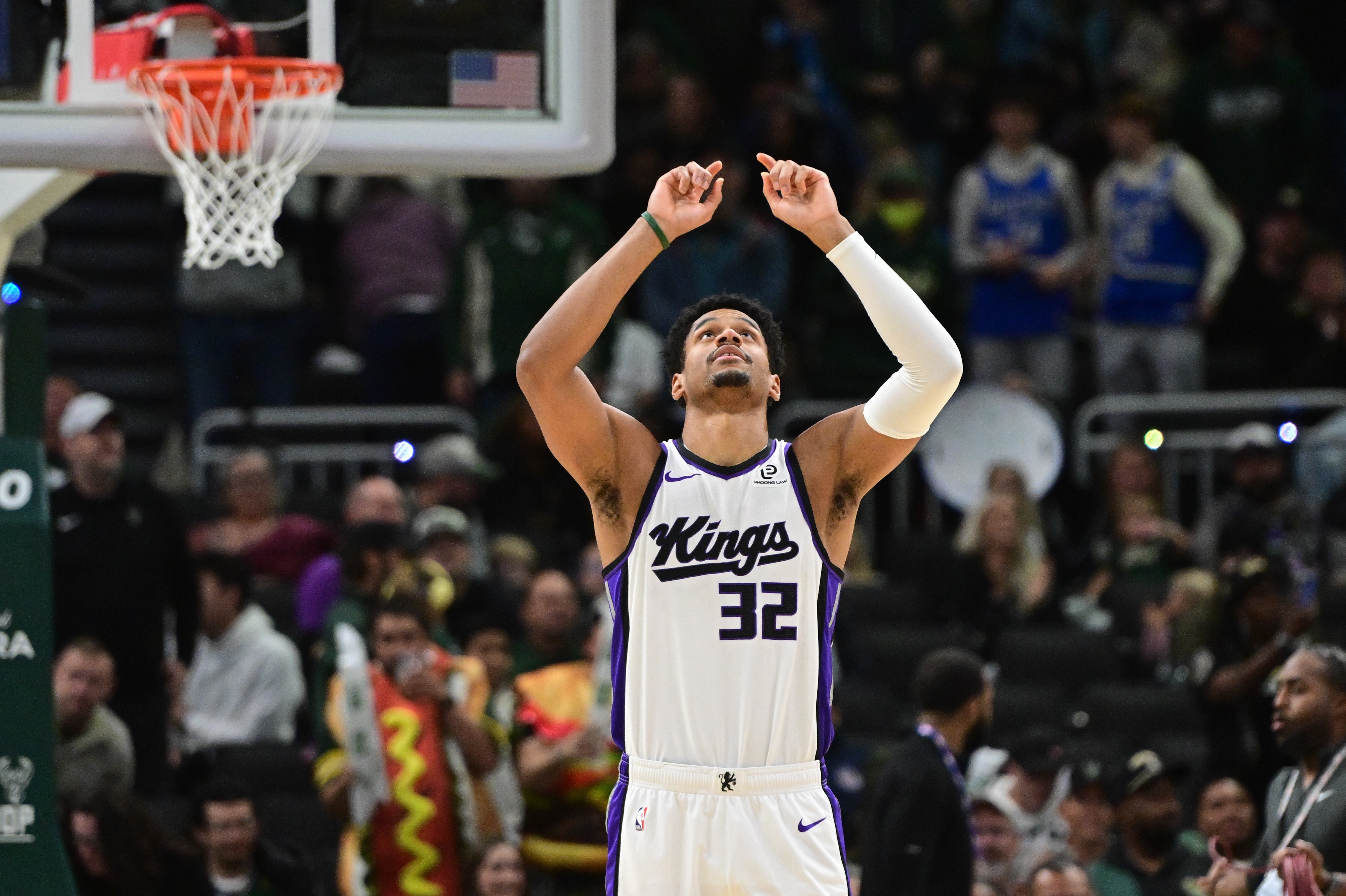 【球迷报道】考德威尔：我们本季表现不佳 但拥有我自大学后最好的更衣室氛围(图1)