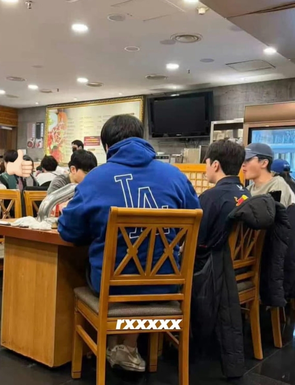 你也有梦想？网友偶遇到Keria和Rascal一起吃饭