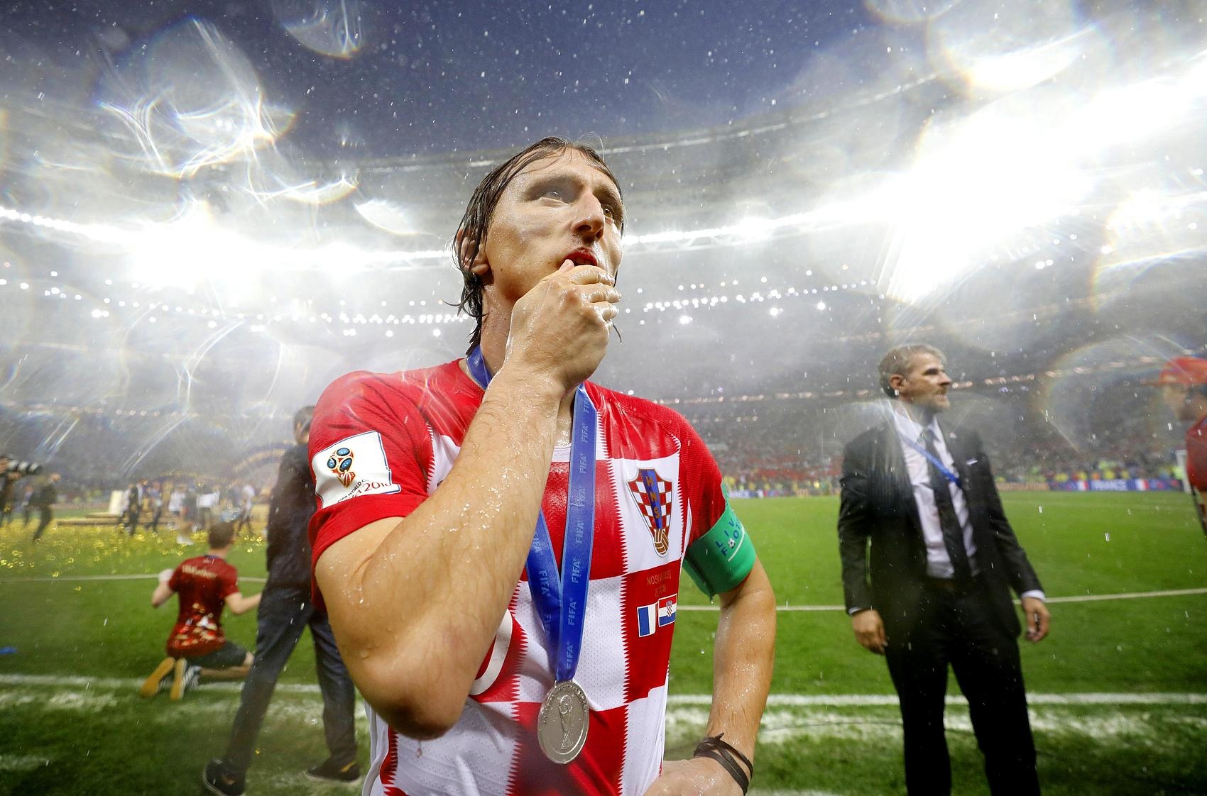 【足球】魔笛悠揚！40歲莫德里奇將迎第5屆世界杯，曾連獲亞軍+金球+季軍(圖2)