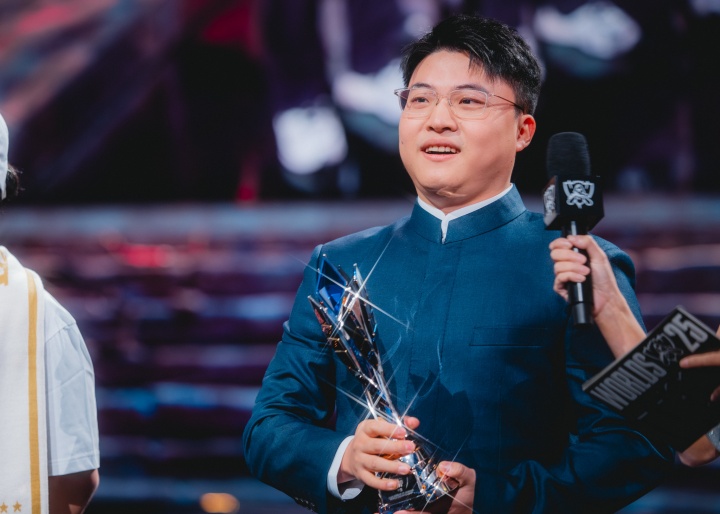 【万博电竞】真假❓B站UP主爆料:Uzi确定复出iG,工资600w一年,明天官宣😨