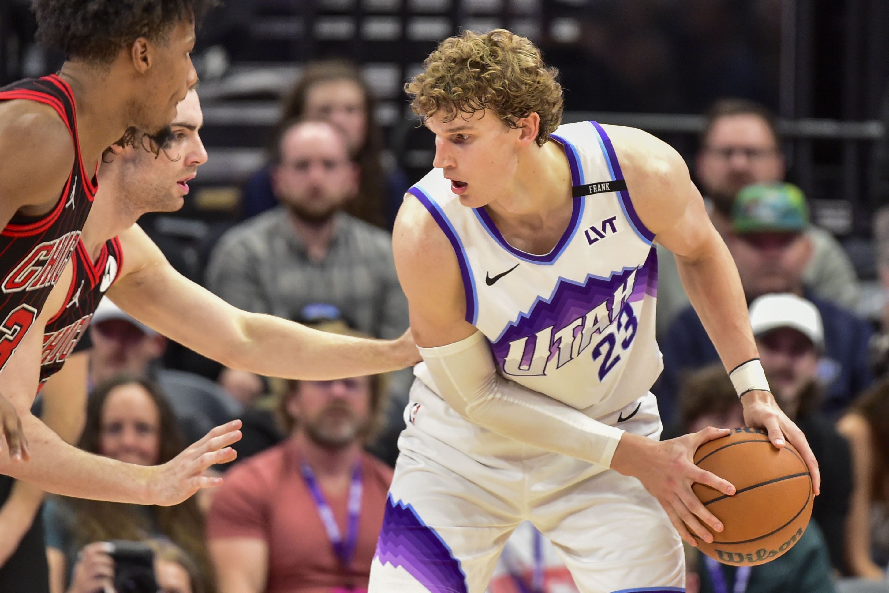 【值得一看】交易前瞻:火箭或寻求控卫 马刺有筹码得到字母 湖人可能碰碰运气(图2) 【值得一看】交易前瞻:火箭或寻求控卫 马刺有筹码得到字母 湖人可能碰碰运气(图2)