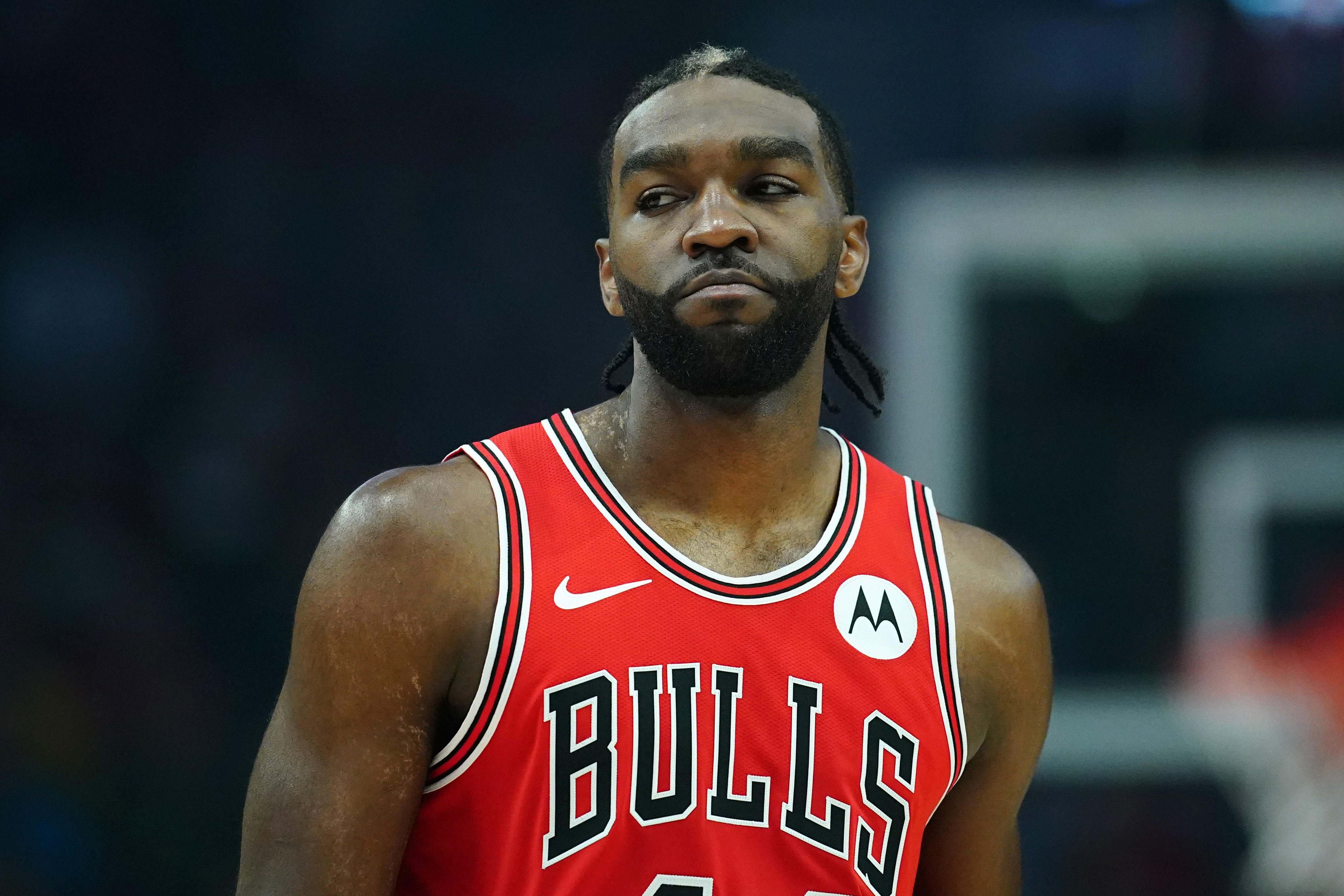 【好看推荐】战胜公牛终结连败！但火箭依然依赖KD 且阿门确实无法胜任控卫(图5)