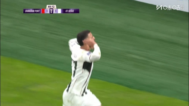 【QY球友会】海港再度落后!颜骏凌出击失误,林加德助攻席尔瓦破门
