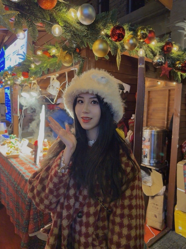 Suki更博晒照:十二月意味着什么 快结束还是快开始了