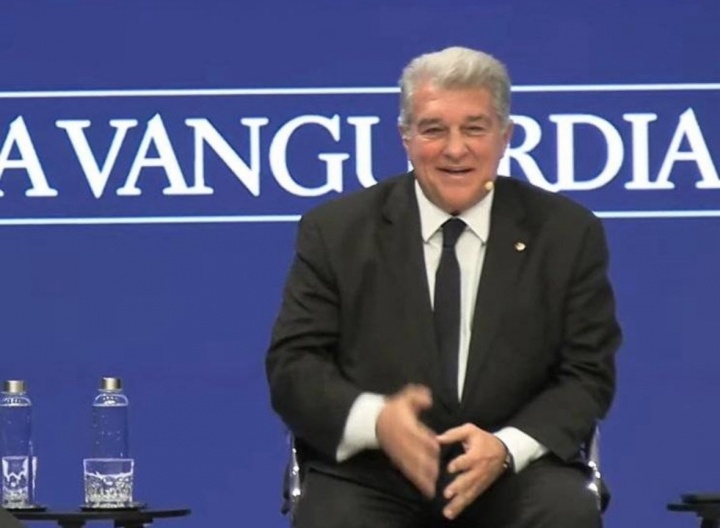 拉波尔塔：没收到梅西有关雕像的答复 用他的名字命名球场不合适