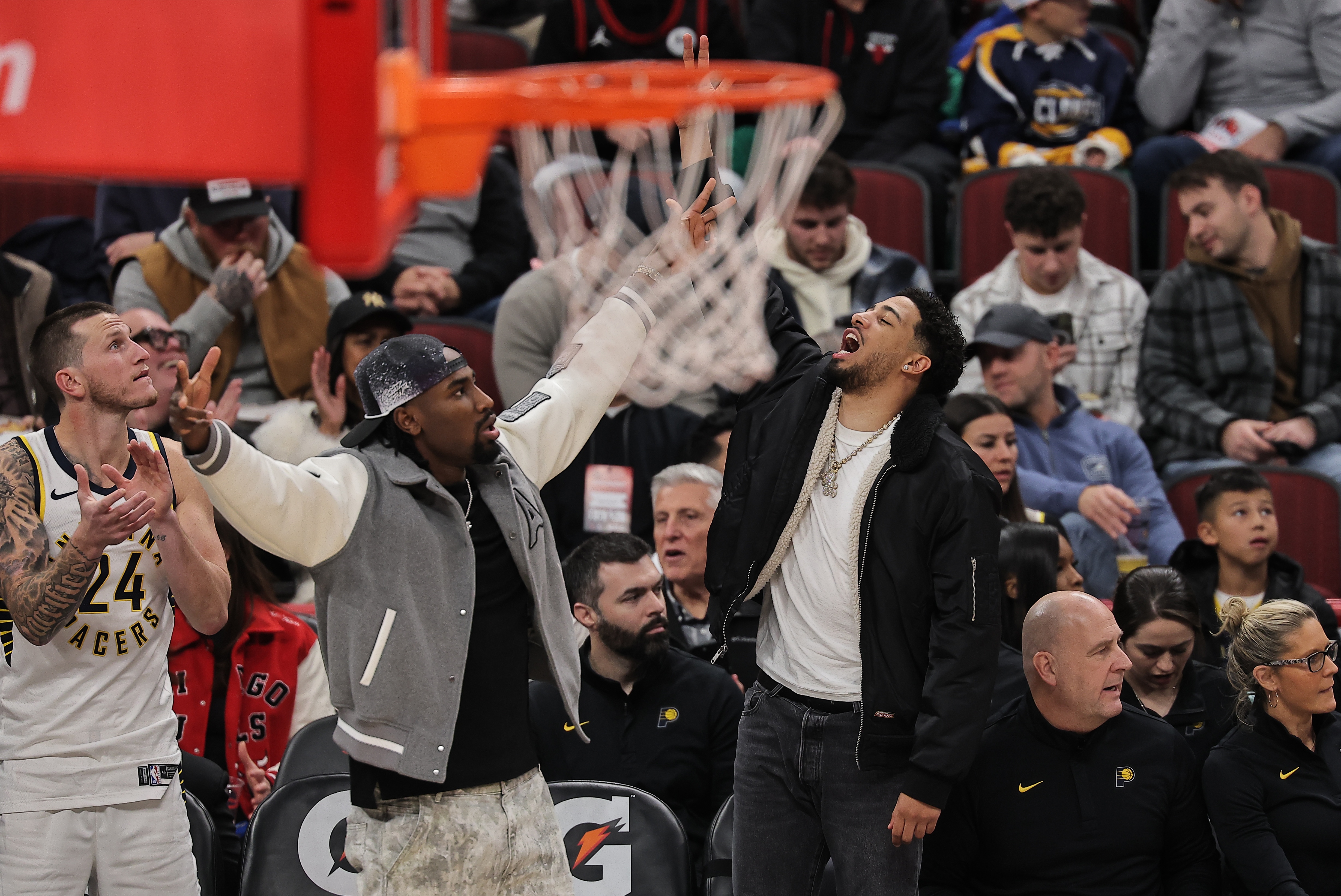 哈利伯顿：我感觉身体棒极了 又能像健康的NBA球员那样在赛场飞奔