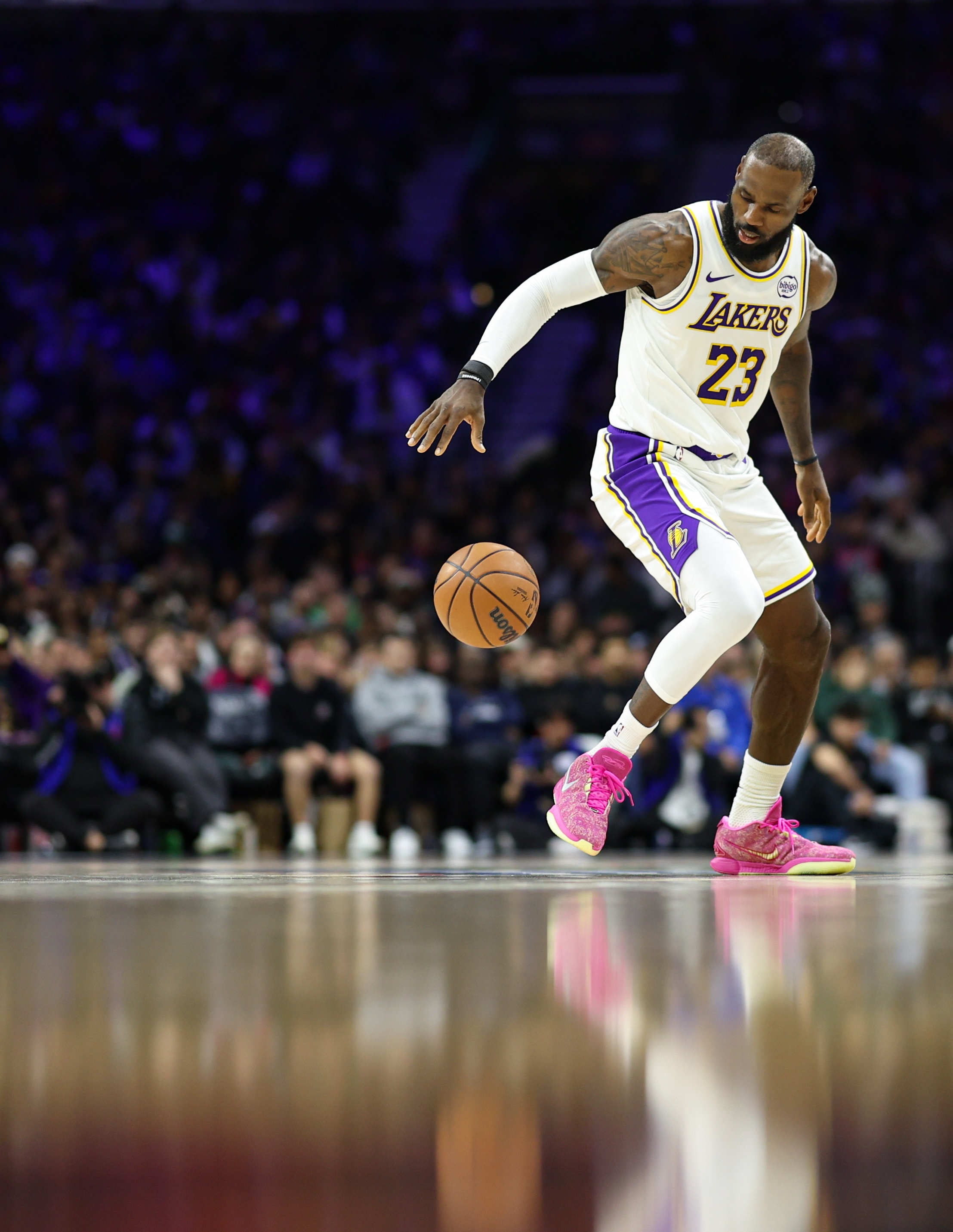 [每日资讯]湖记：如果说詹姆斯⭐是湖人三当家 那么他是全联⚽盟最好的三当家(图1)