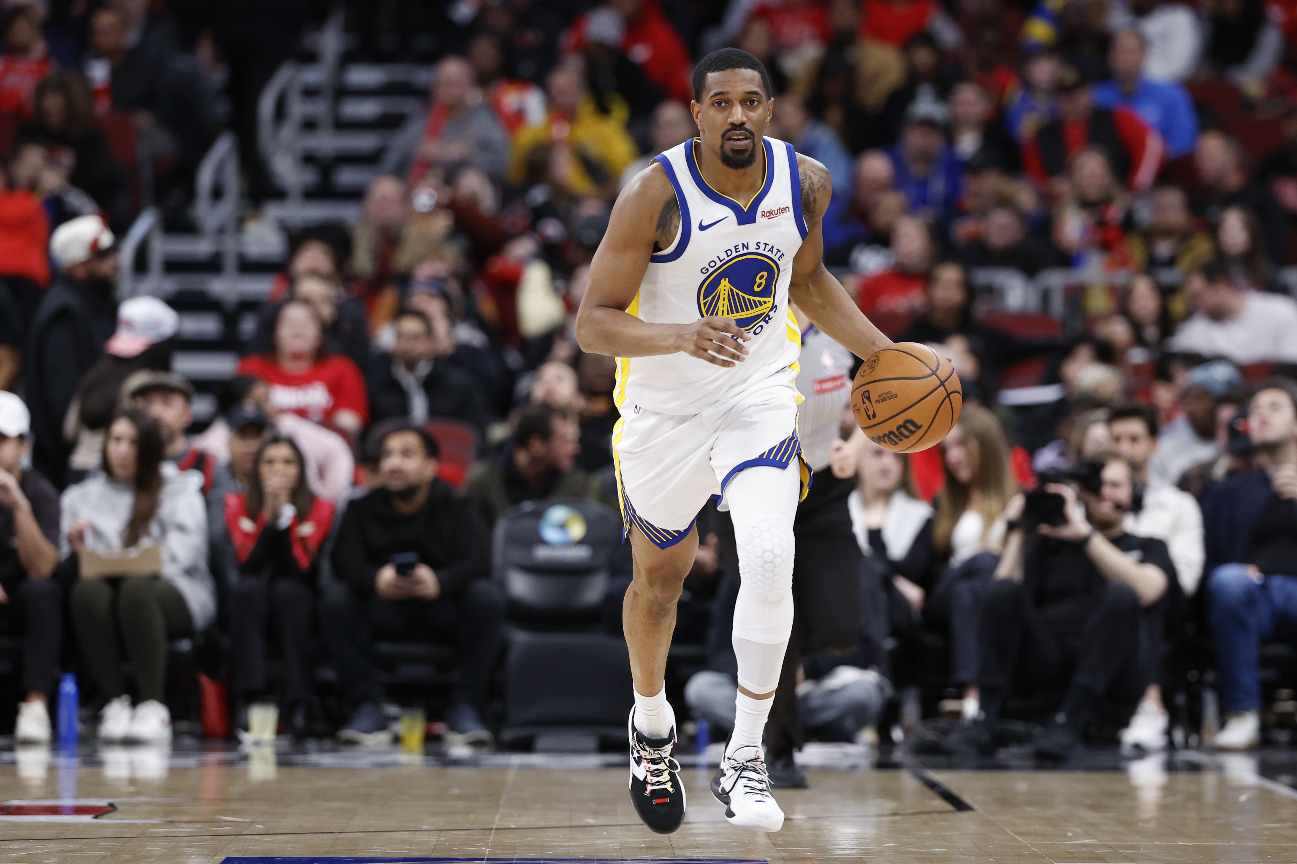 【推荐】科尔:梅尔顿会在关键时刻阵容占据重要位置 根据情况会进行调整(图1) 【推荐】科尔:梅尔顿会在关键时刻阵容占据重要位置 根据情况会进行调整(图1)