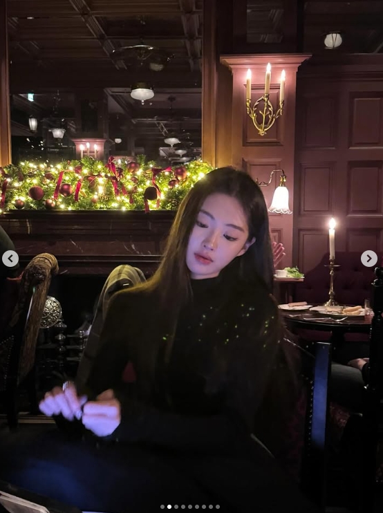 Ming绯闻女友1saye晒照:满满的圣诞气息!
